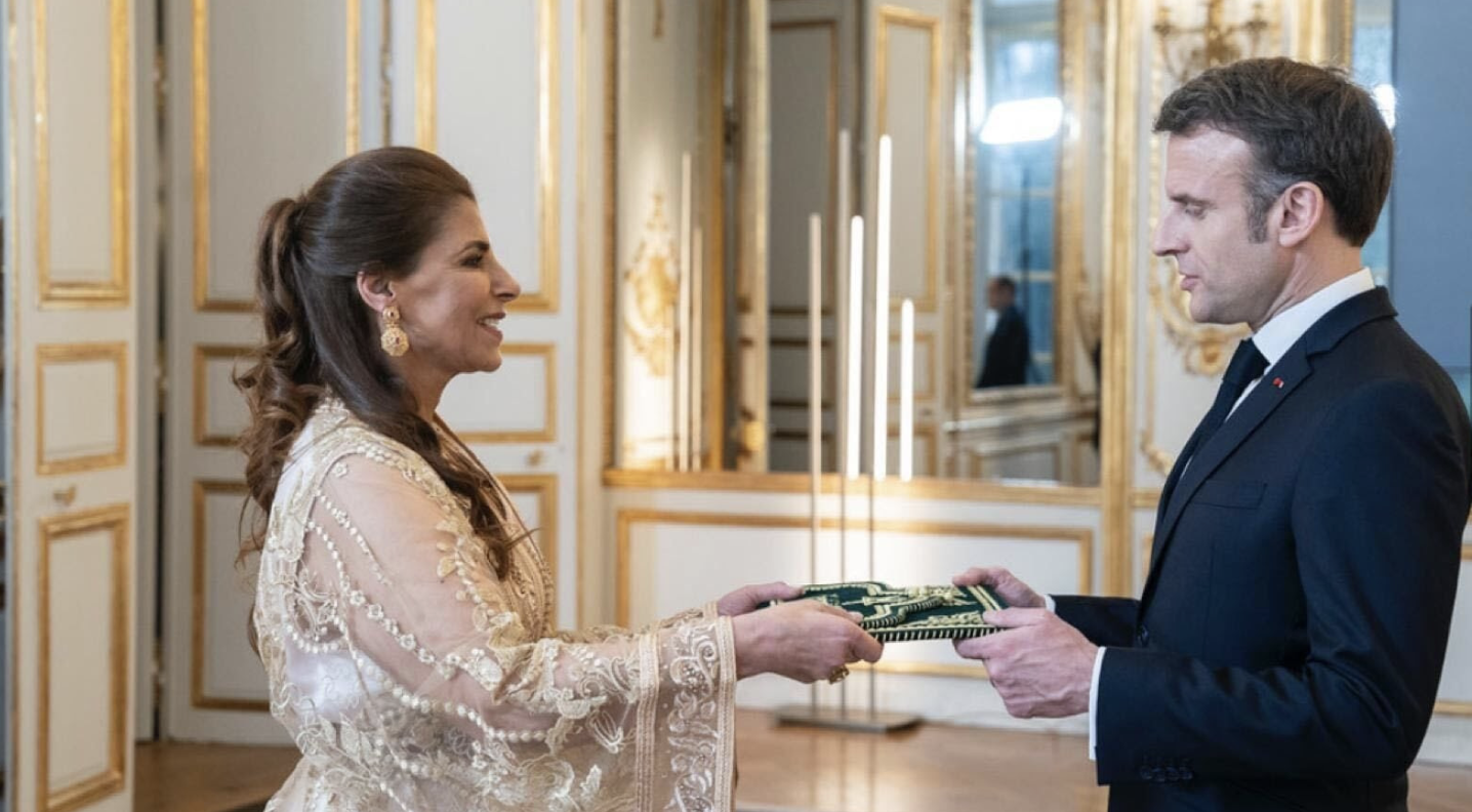 Samira Sitaïl présente ses lettres de créance à Emmanuel Macron